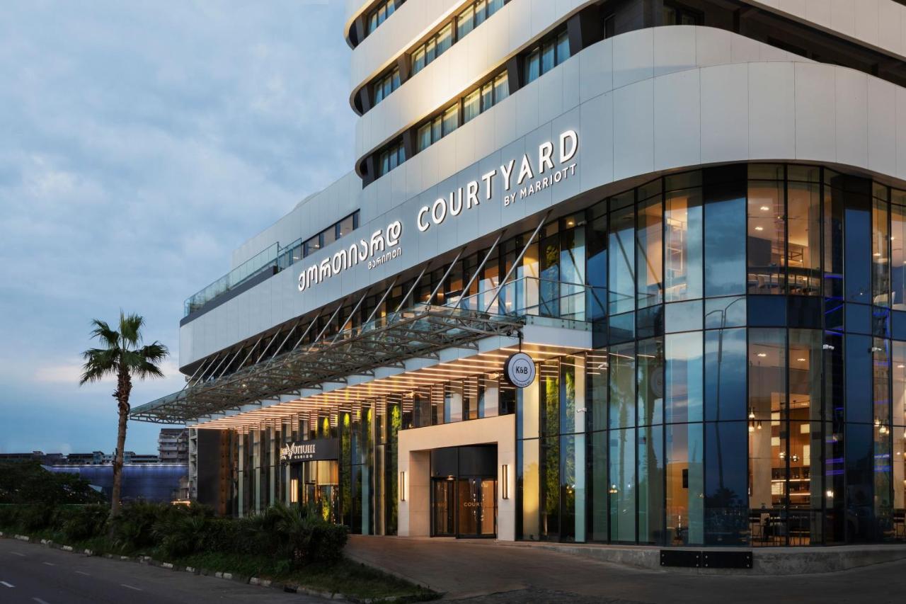 Courtyard By Marriott Batumi Hotel Exterior photo