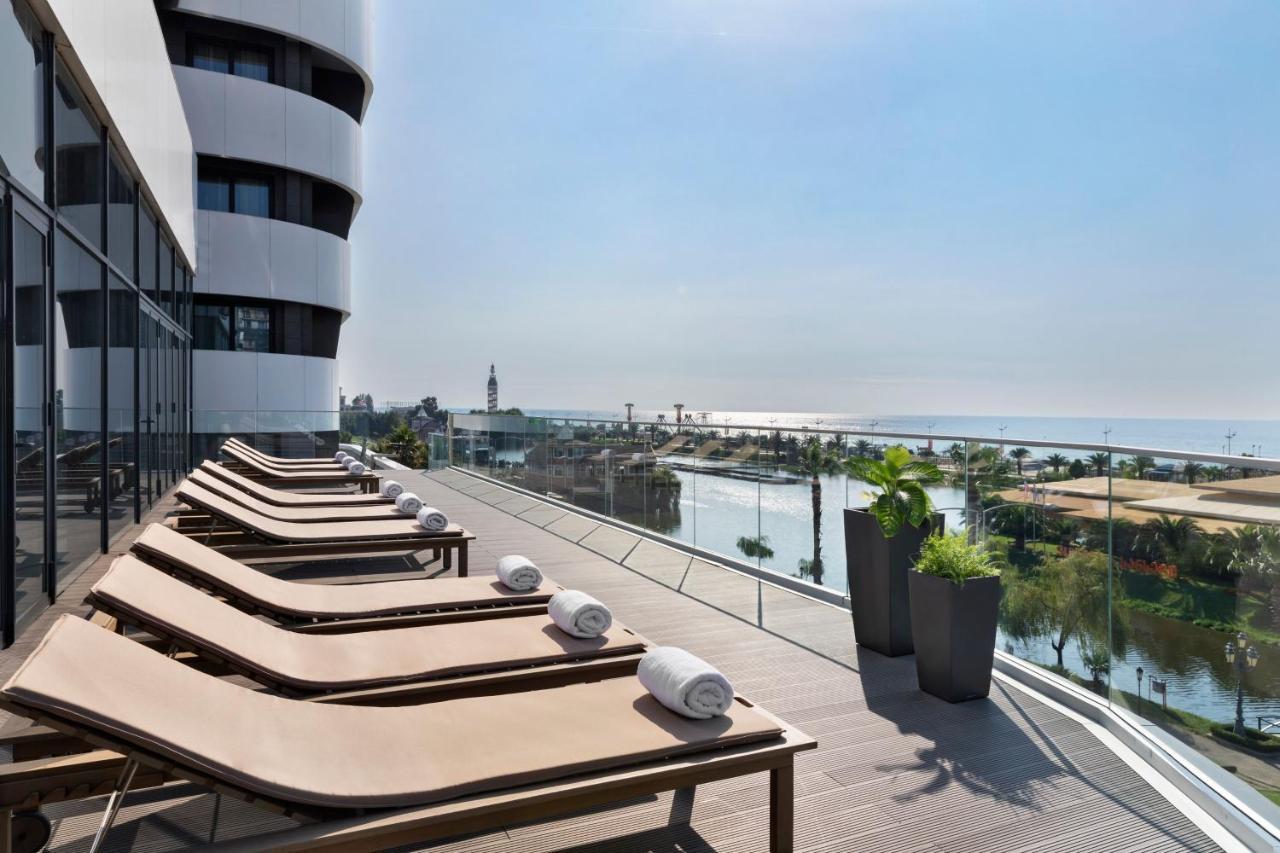 Courtyard By Marriott Batumi Hotel Exterior photo